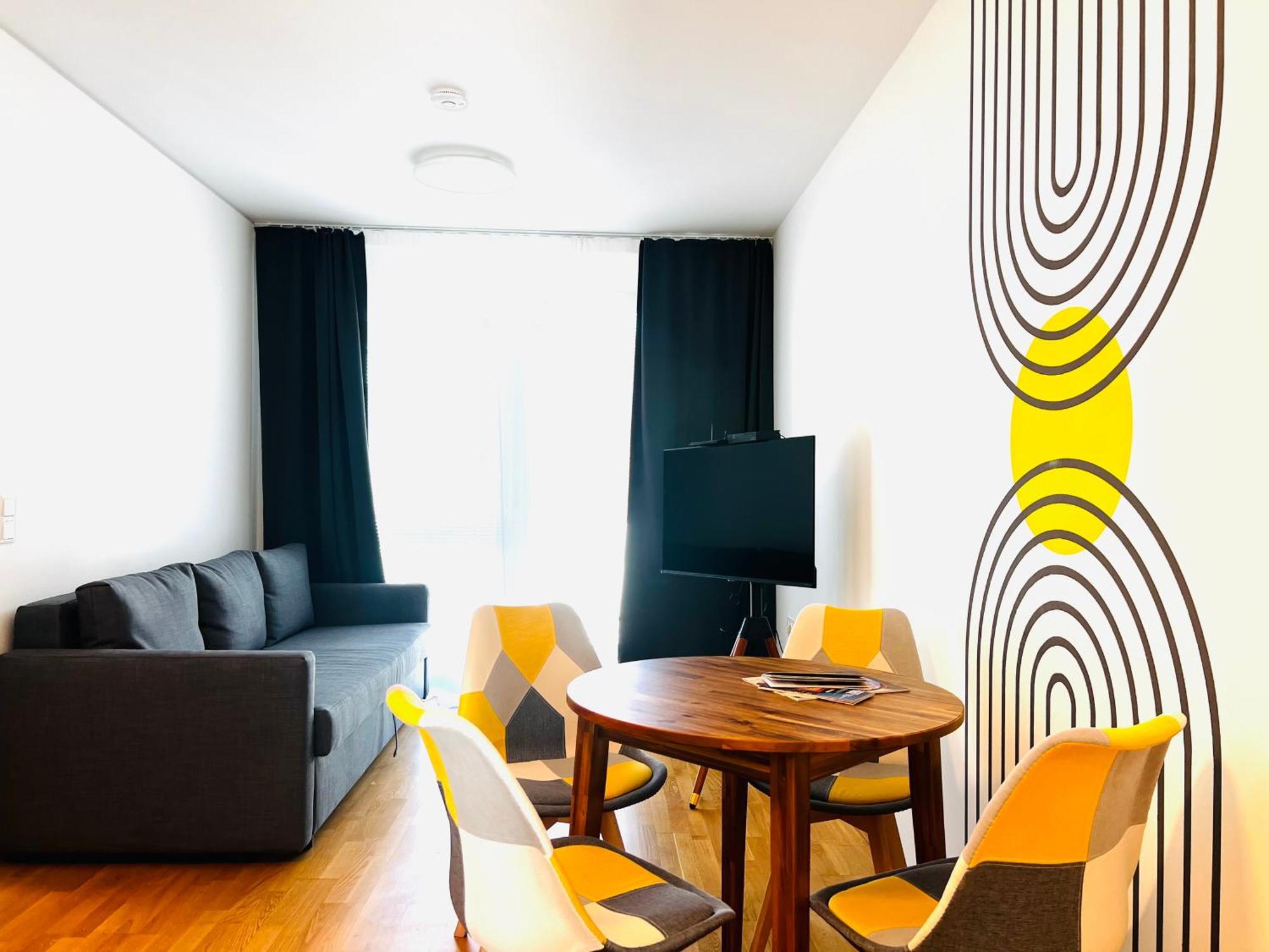 Apstay City Prime I Free Parking I Self Checkin Грац Экстерьер фото